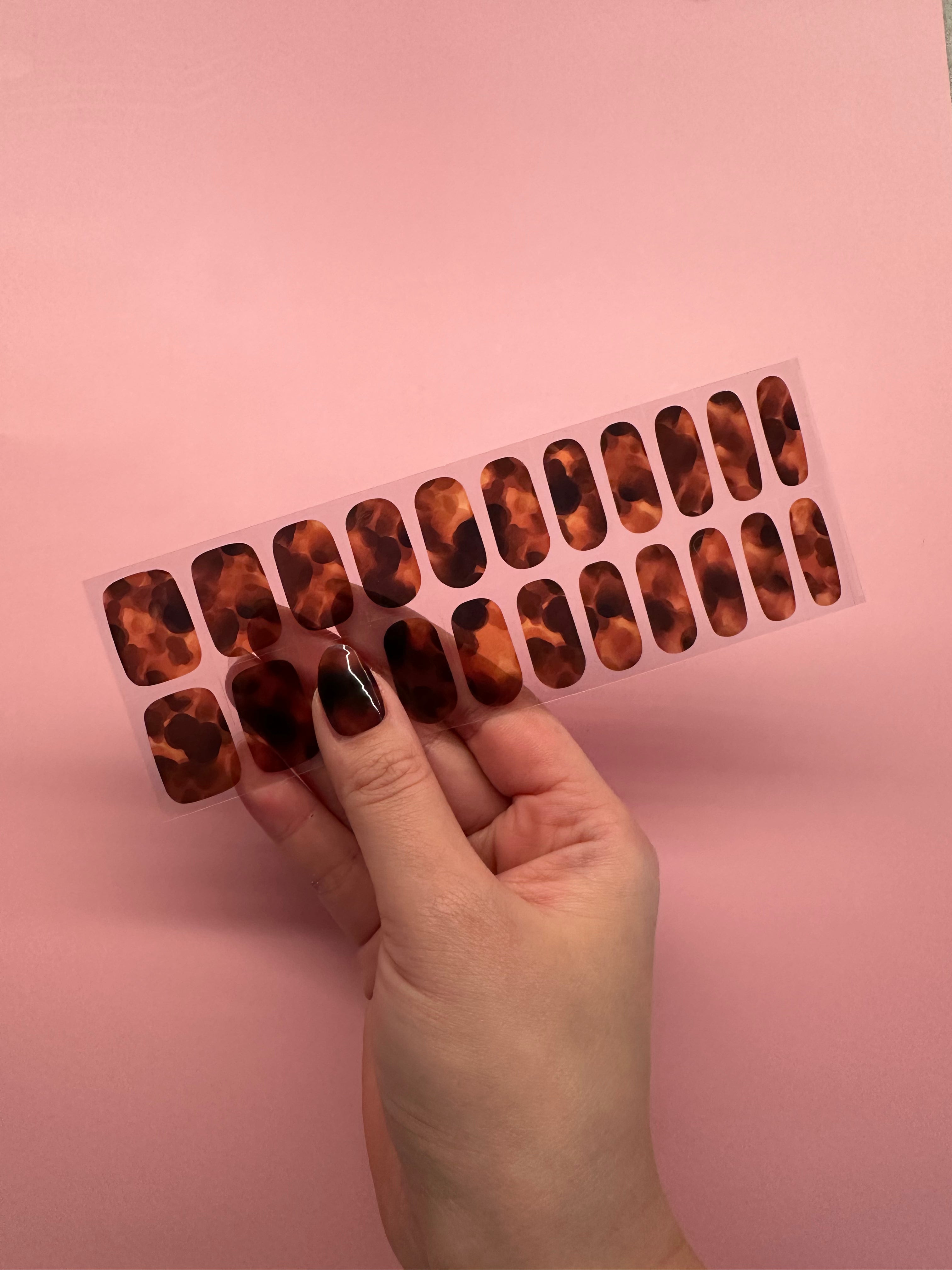 missi_untamed_gelwrap